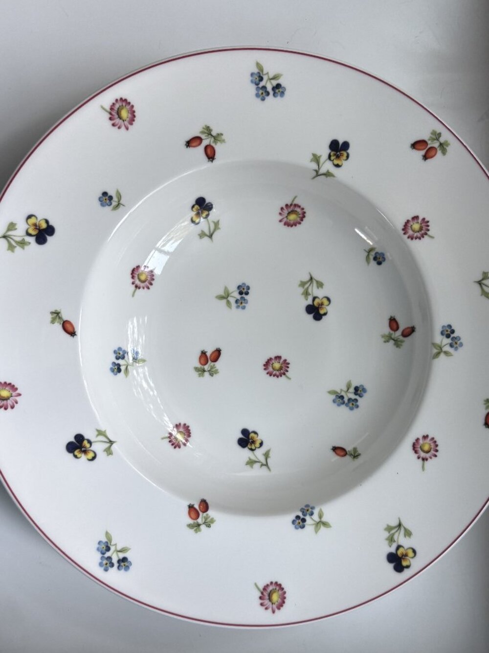 Villeroy & Boch Petite Fleur Large Pasta Bowl